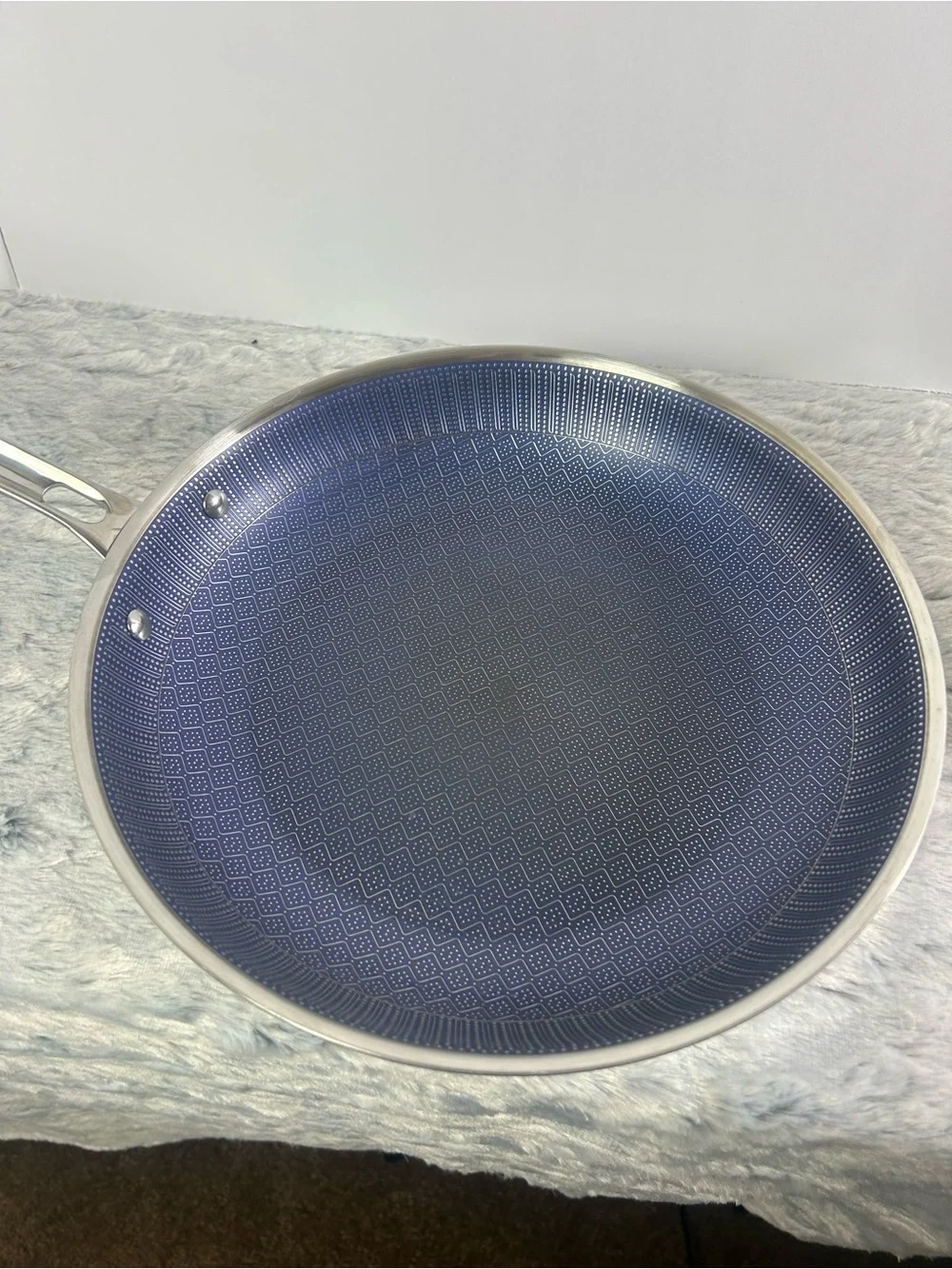 Viking 3-ply stainless steel 11 in pan